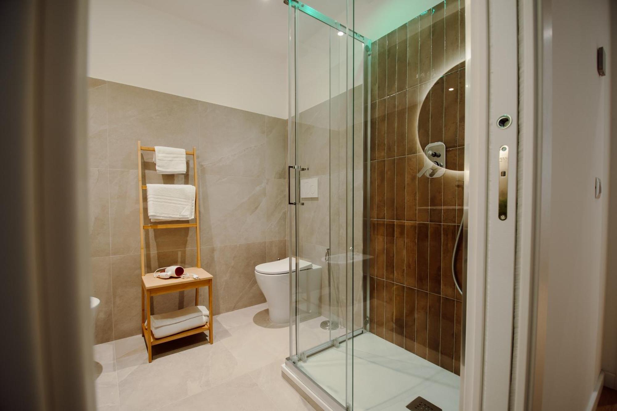 Sweet Dreams Hotel Чивитавекия Екстериор снимка