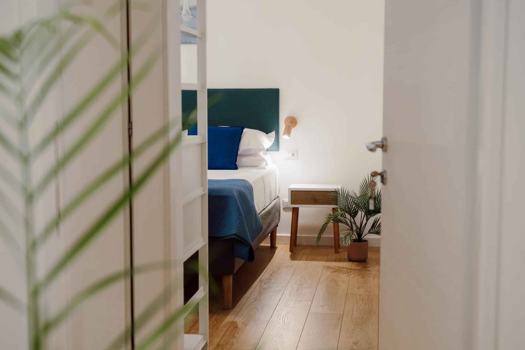 Sweet Dreams Hotel Чивитавекия Екстериор снимка